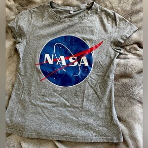 Women’s NASA t-shirt